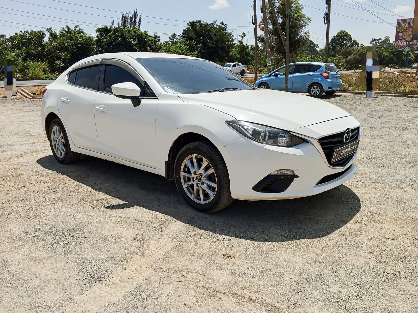 Mazda Axela